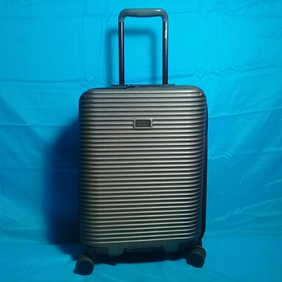 travelers club kensie